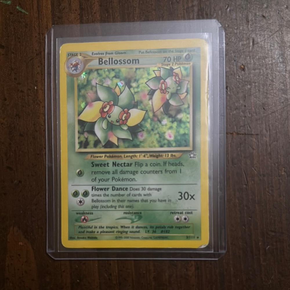 Bellossom Pokémon Card